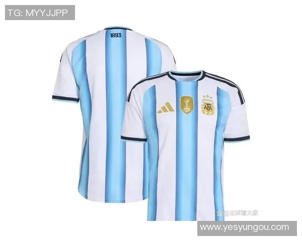 9号足球明星的魅力瞬间尽在这组精彩服装图片中展现出他的独特风格与个性
